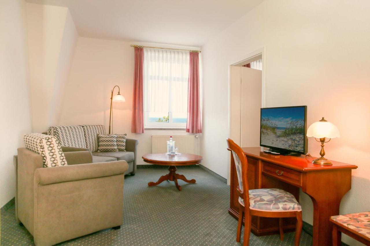 Hotel Esplanade Garni Kühlungsborn Zewnętrze zdjęcie