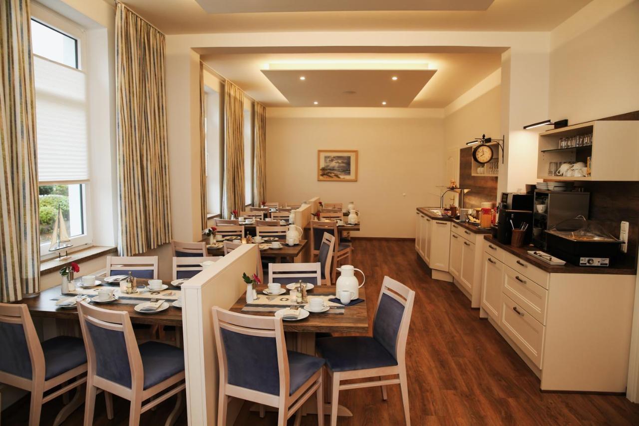 Hotel Esplanade Garni Kühlungsborn Zewnętrze zdjęcie
