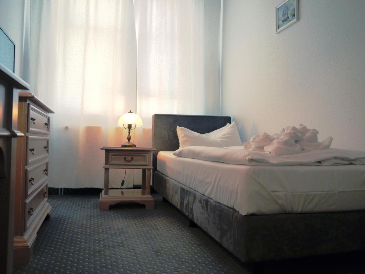 Hotel Esplanade Garni Kühlungsborn Zewnętrze zdjęcie